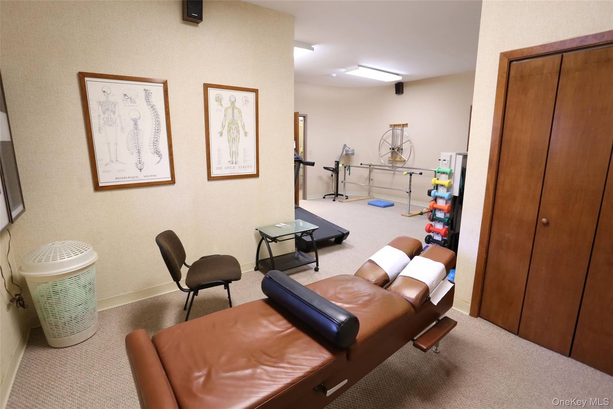 Fitness Equipment, Interior, Living room