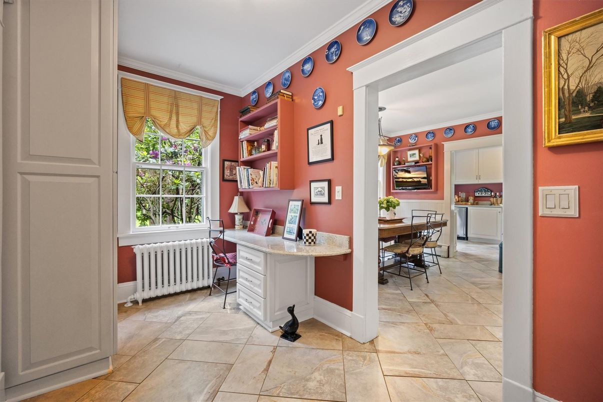 Dining room, Interior, Pendant Lights