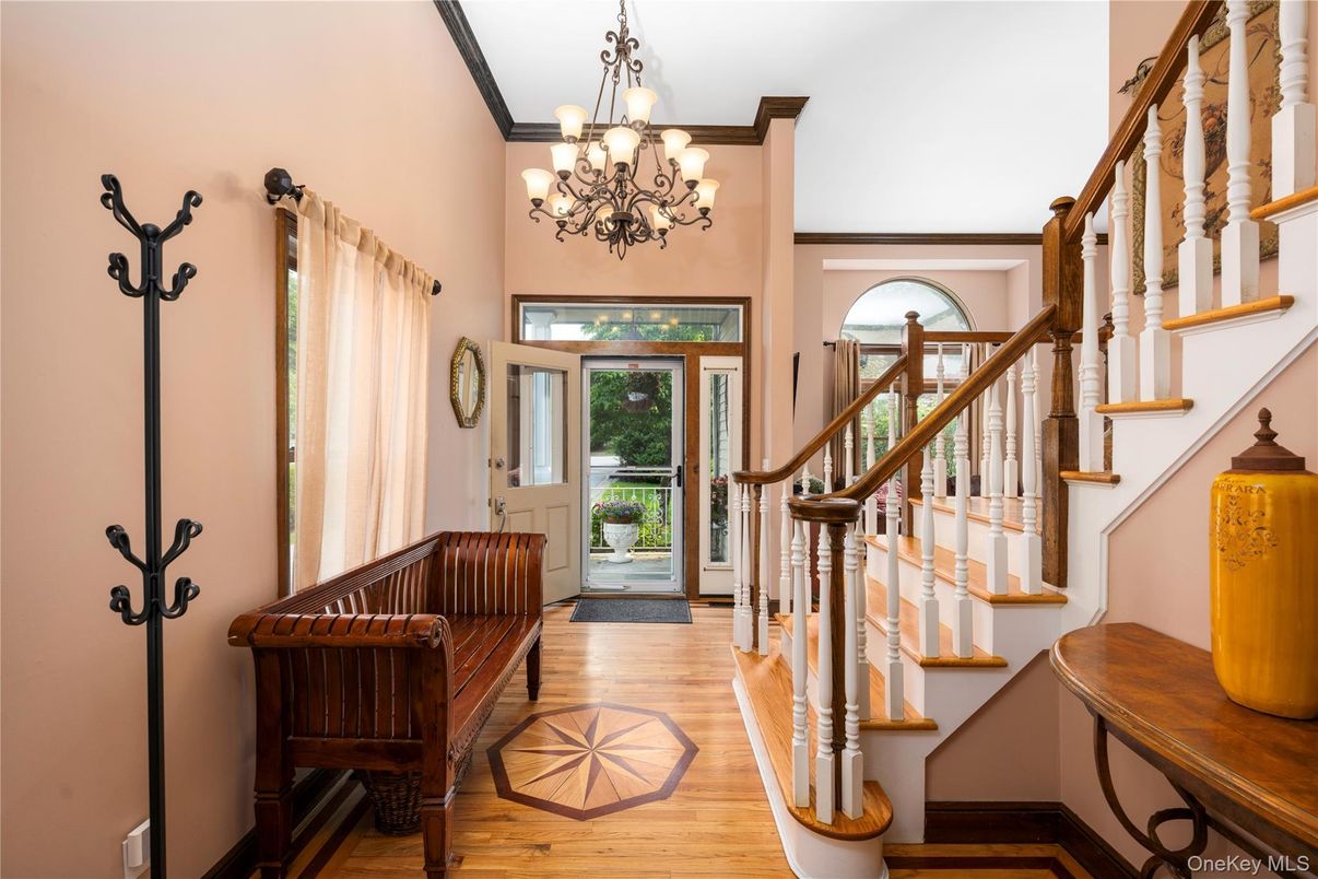 Chandelier, Interior, Wood Texture Flooring