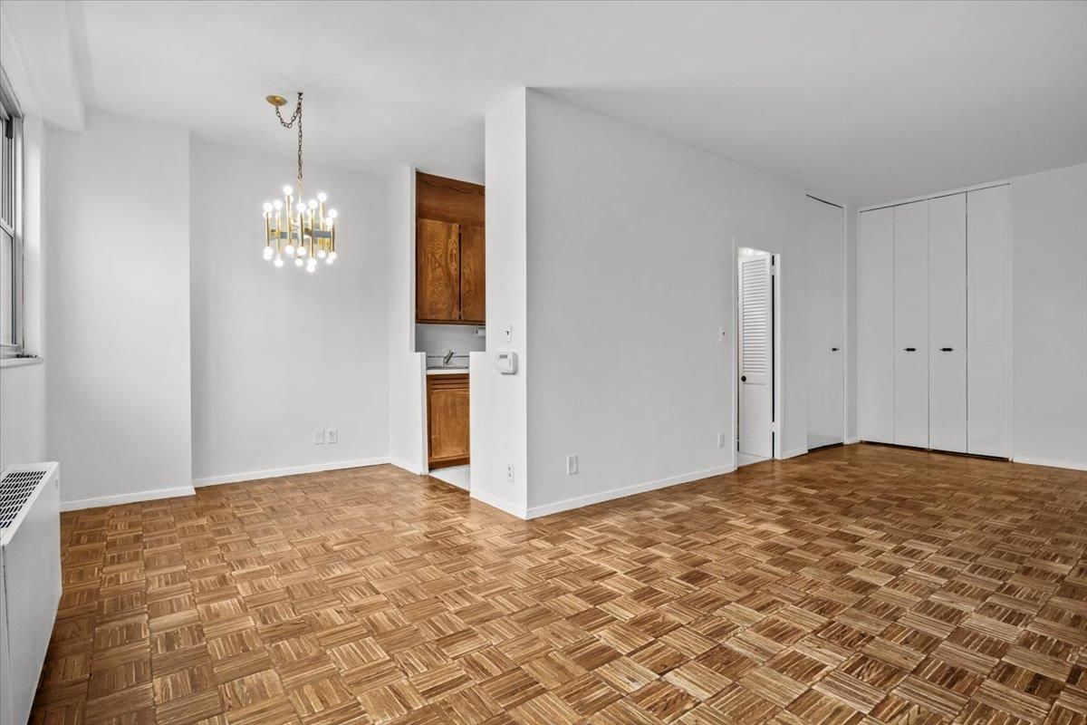 Chandelier, Empty room, Interior, Wood Texture Flooring