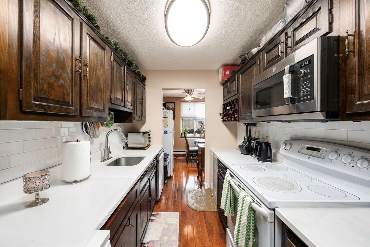 Dining room, Interior, Kitchen, Wood Texture Flooring