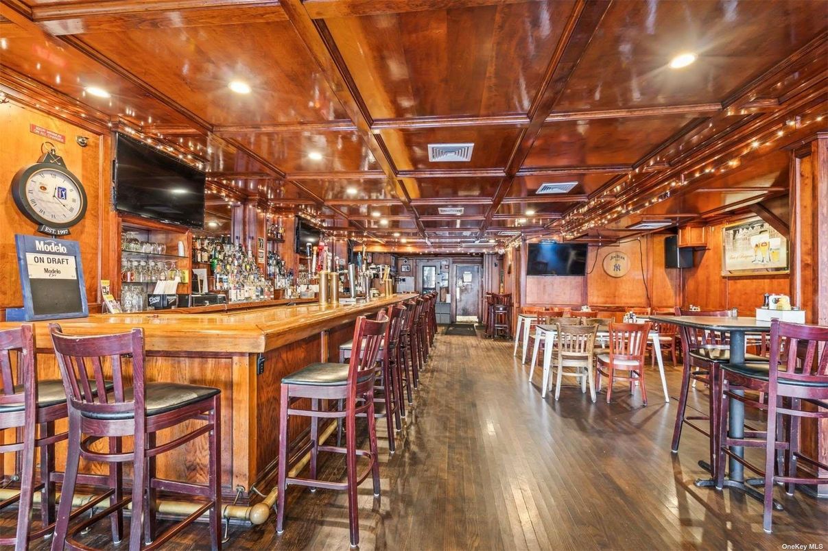 Interior, Recessed Lighting, Wooden Ceilings, Wood Texture Flooring, Wooden Walls