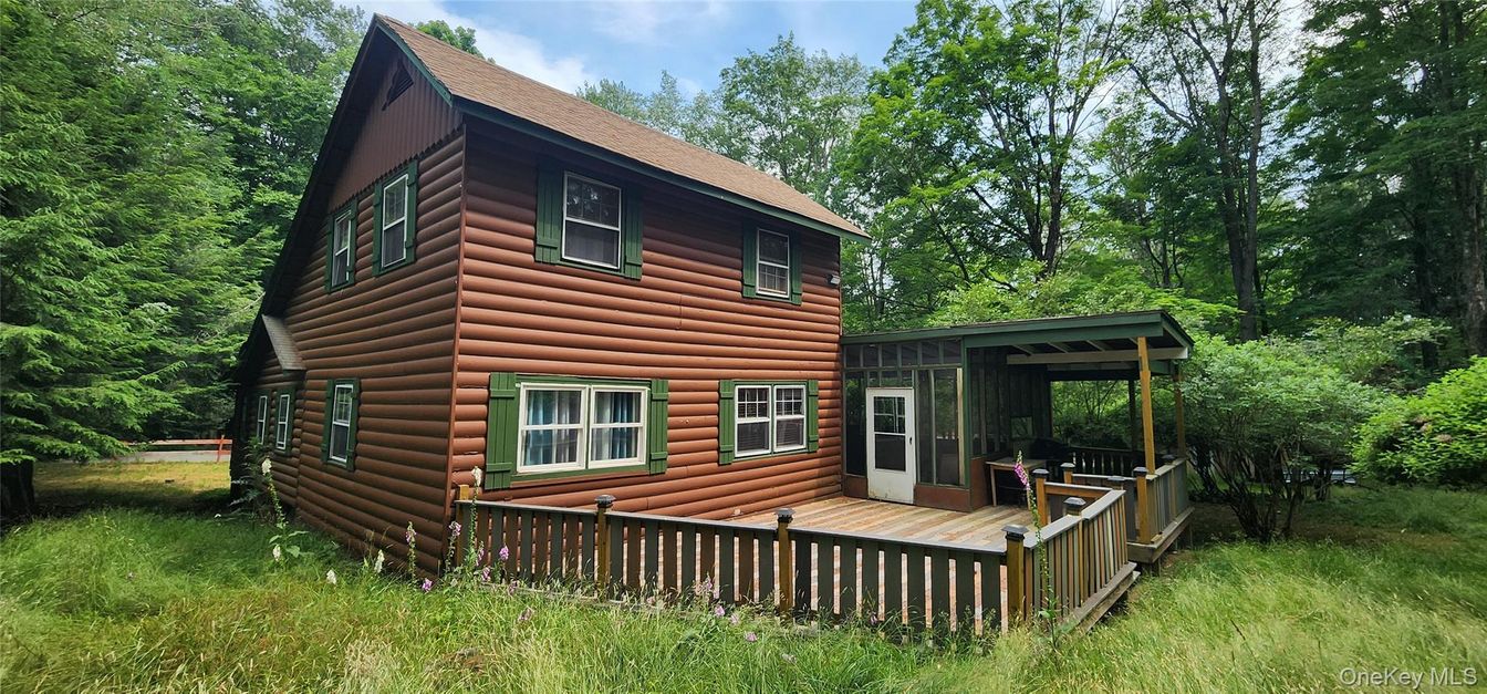 Backyard, Exterior, Facade, Log Home
