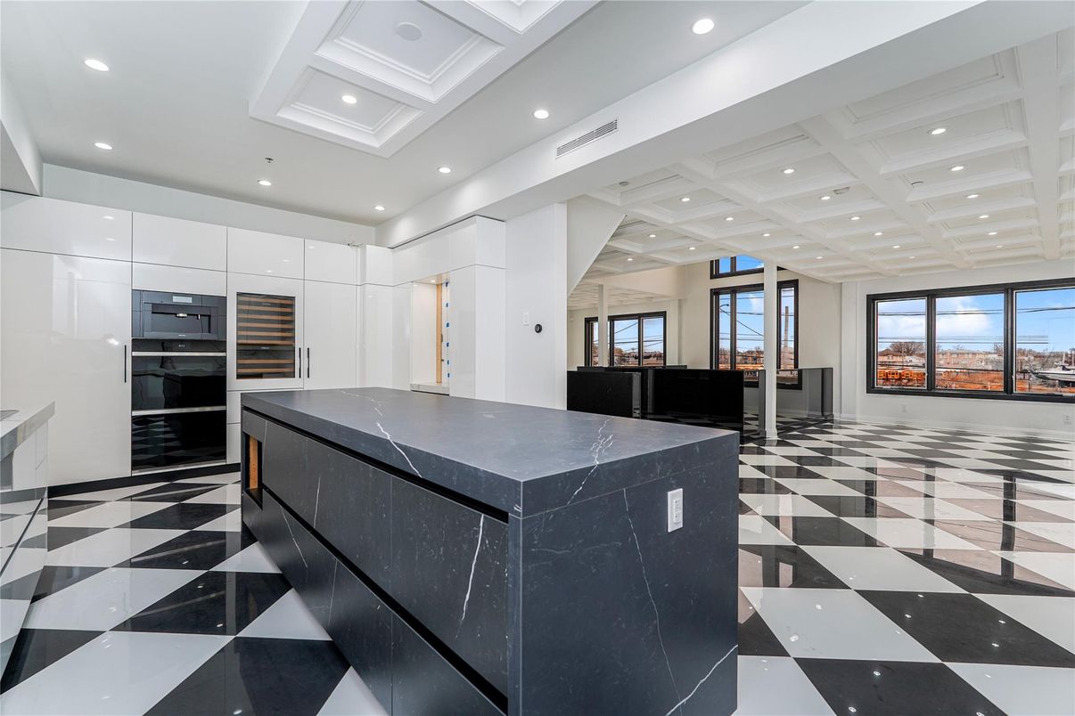 Interior, Kitchen, Recessed Lighting