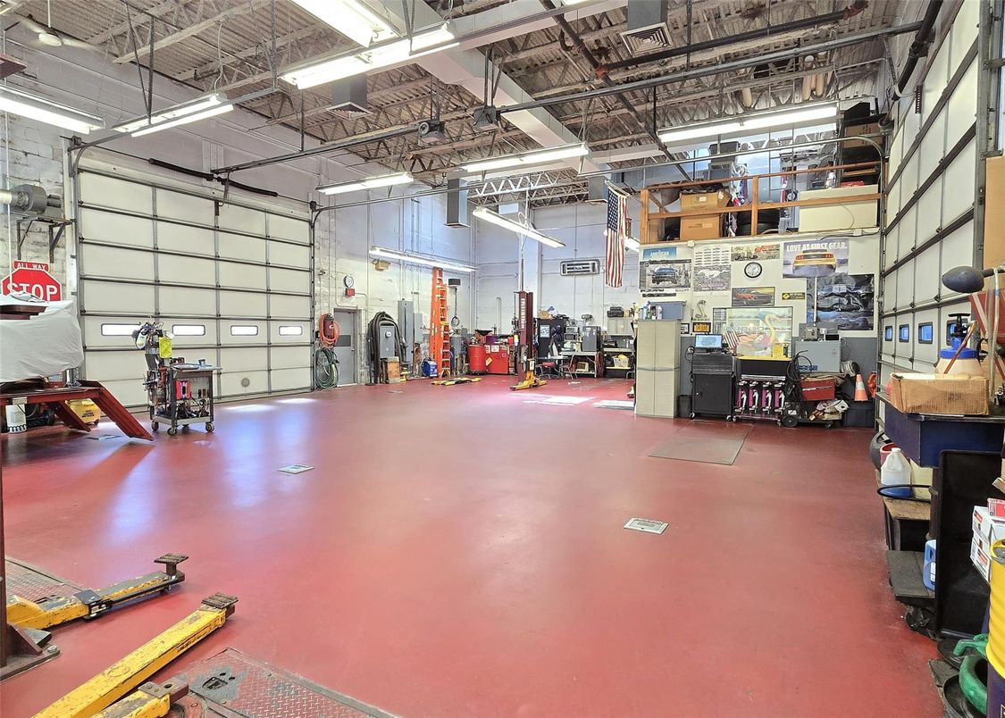 Fitness Equipment, Interior