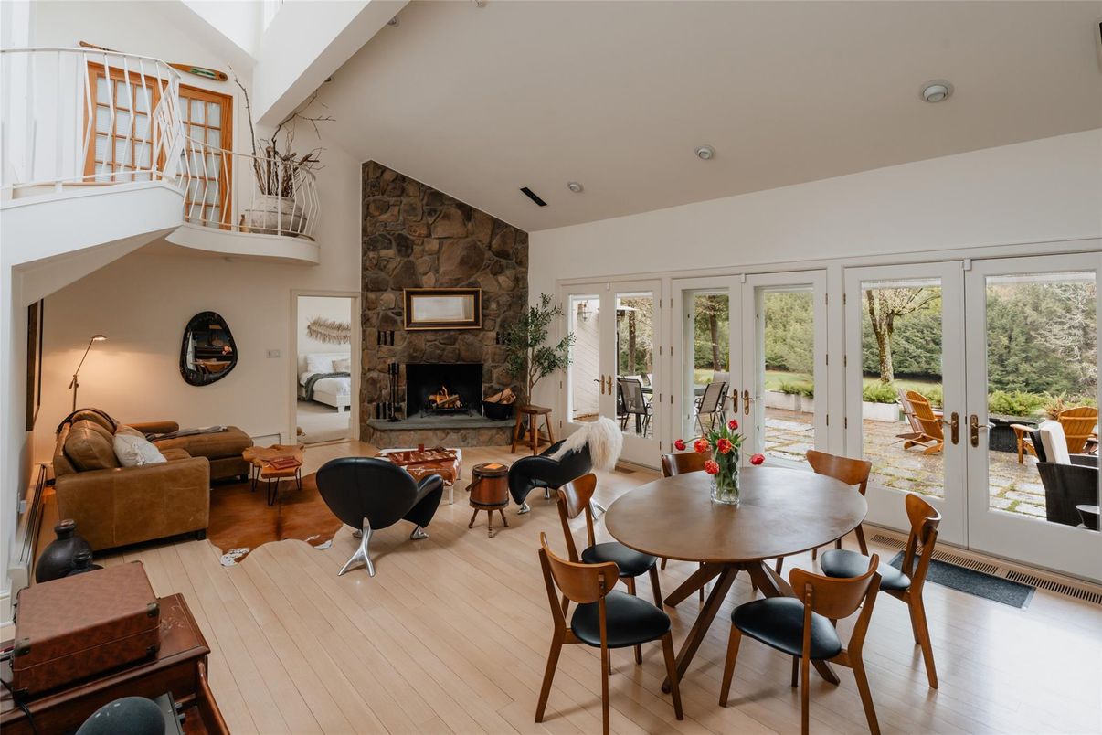 Dining room, Fireplace, Interior, Living room, Stone Walls, Wood Texture Flooring