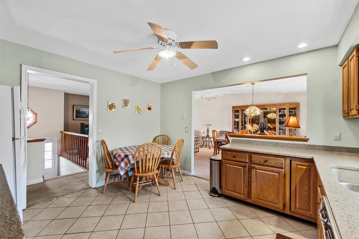 Chandelier, Dining room, Interior, Recessed Lighting