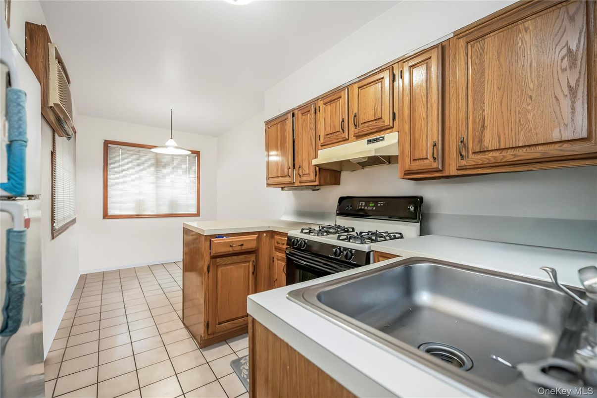 Interior, Kitchen, Pendant Lights