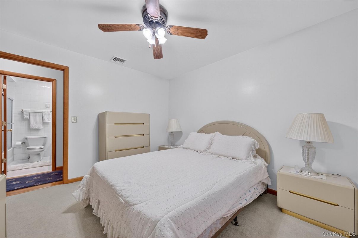 Bathroom, Bedroom, Interior