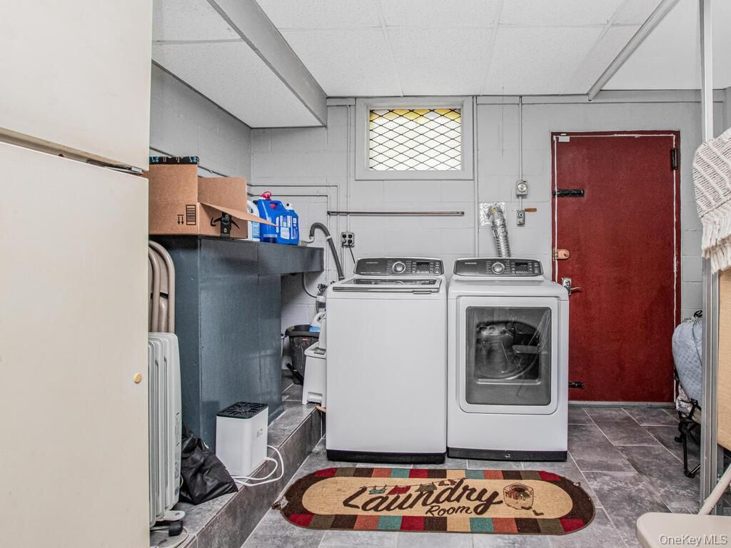 Interior, Washer