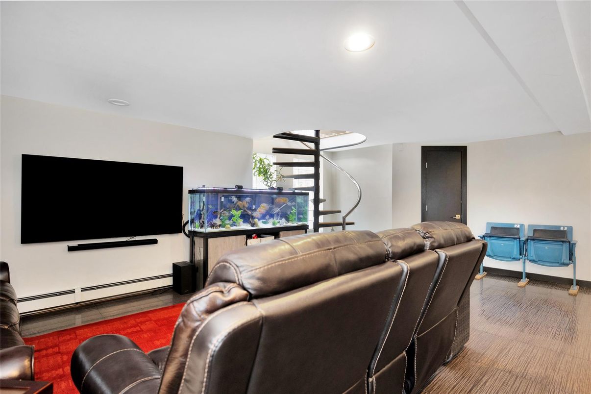 Home Theatre Room, Interior, Living room, Recessed Lighting, Theatre Room, Wood Texture Flooring