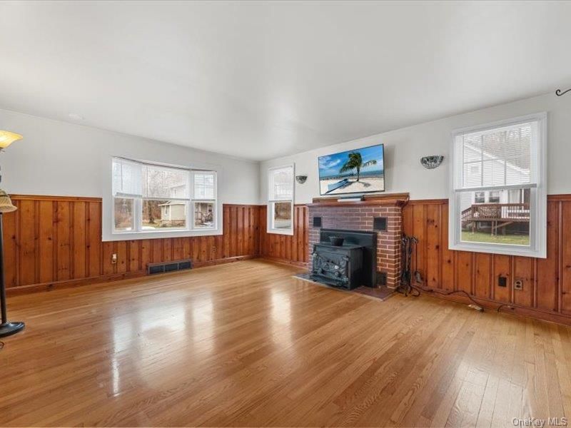 Empty room, Fireplace, Interior, Wood Texture Flooring