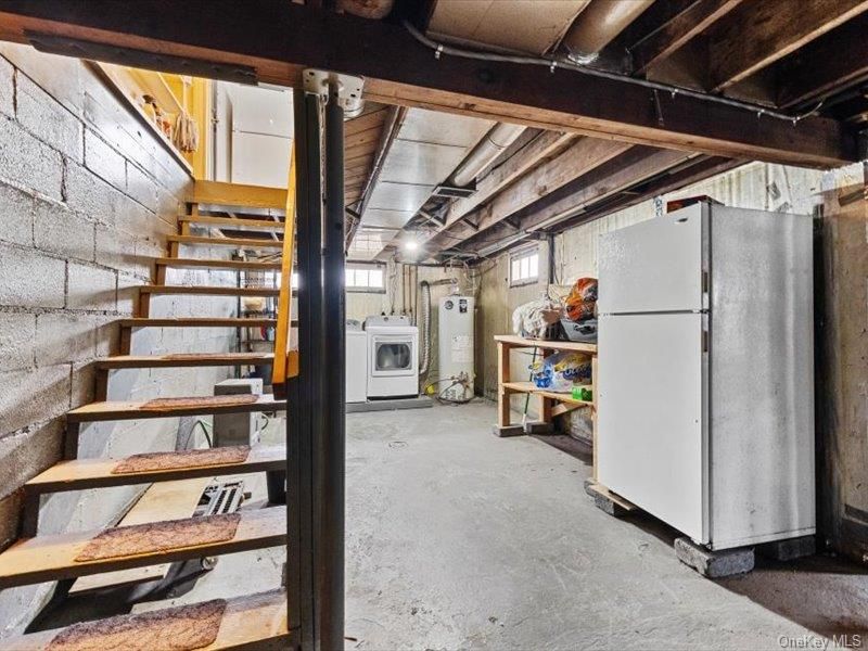 Interior, Stone Walls, Washer, Wooden Beams