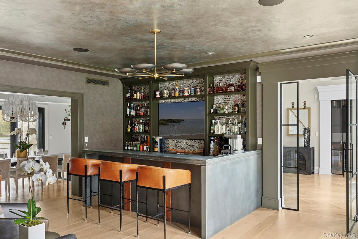 Interior, Pendant Lights, Recessed Lighting, Wood Texture Flooring