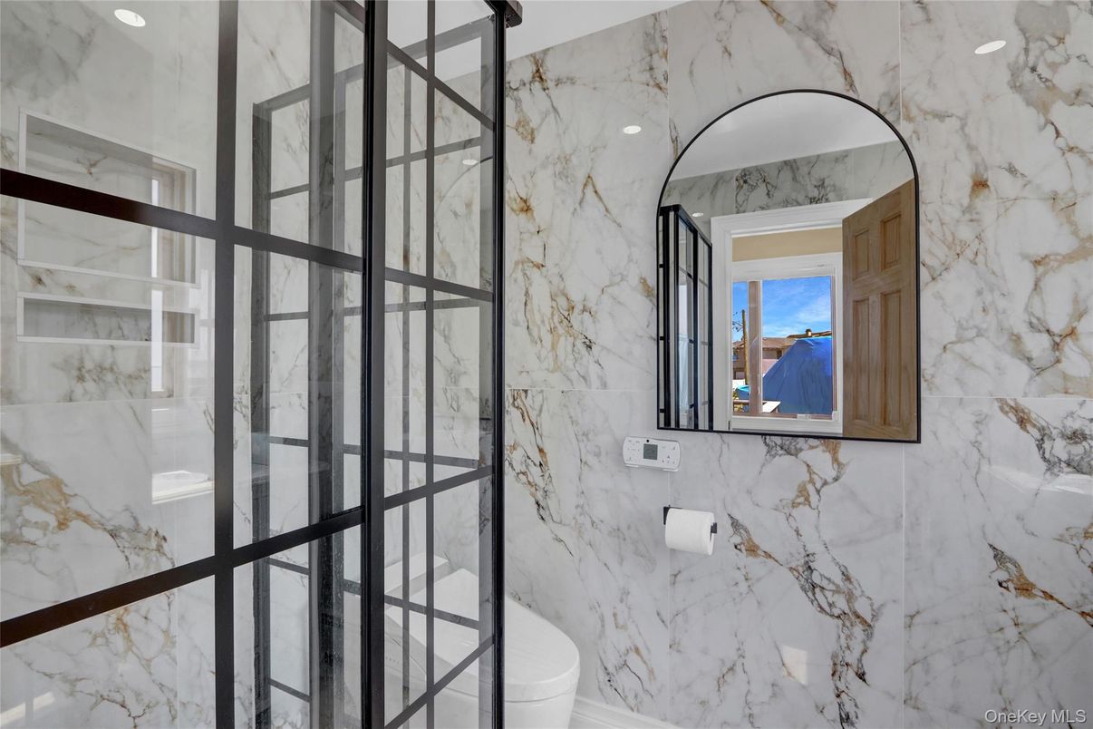 Bathroom, Interior, Marble Walls, Recessed Lighting