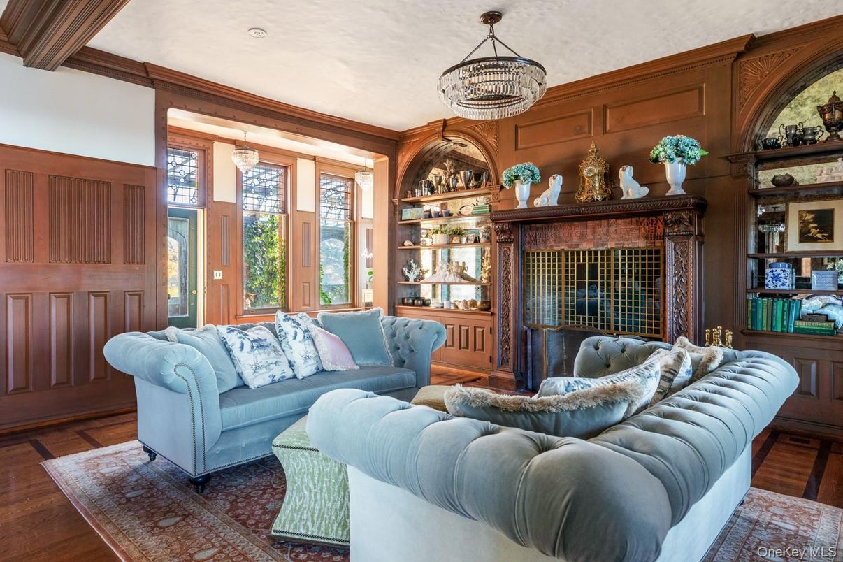 Chandelier, Fireplace, Interior, Living room, Recessed Lighting, Wood Texture Flooring