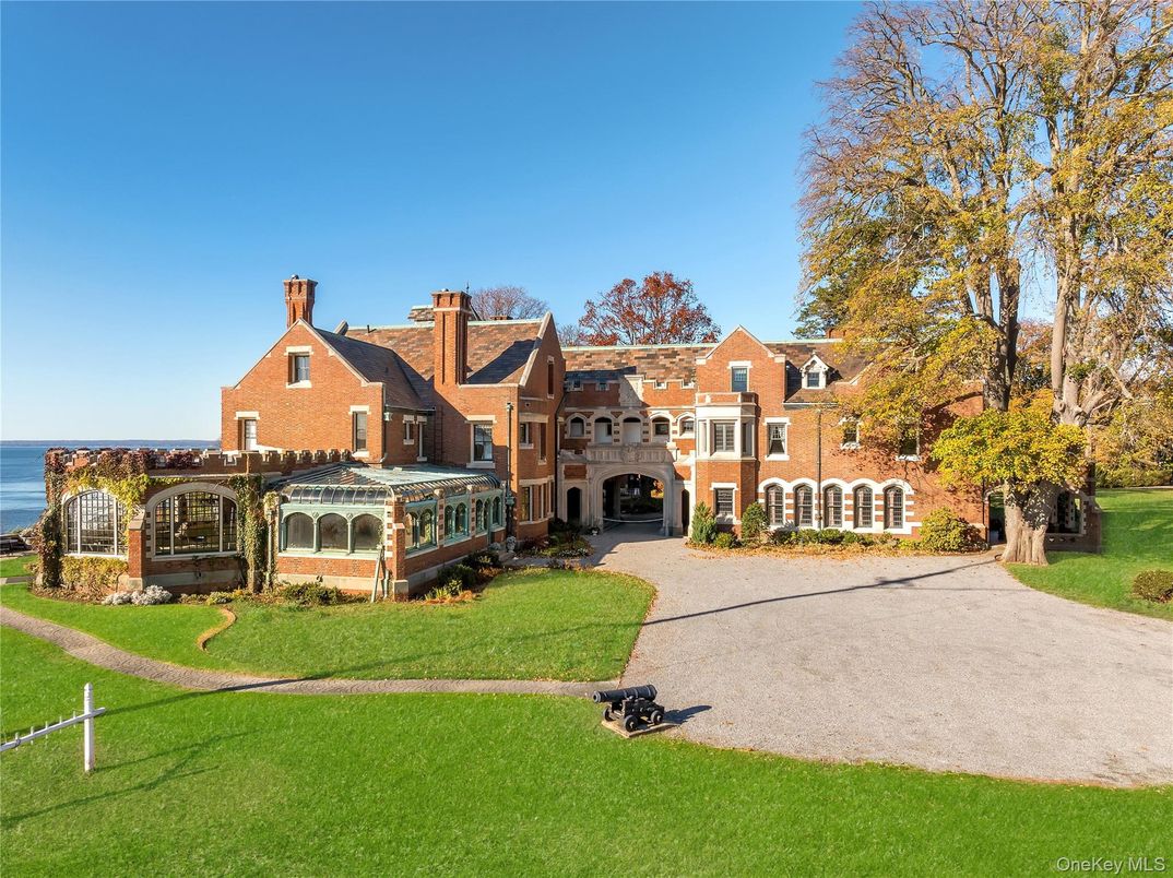 Backyard, Exterior, Facade, Brick Facade, Tudor Revival