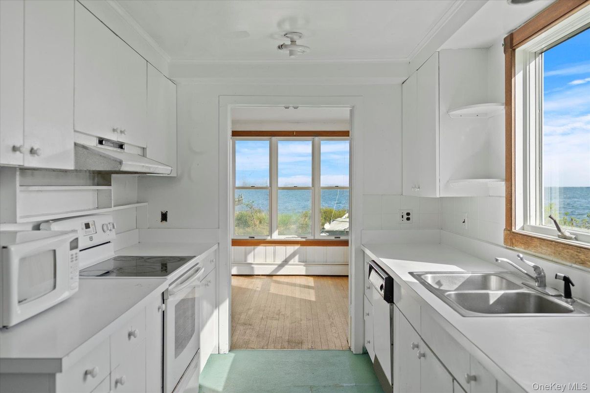 Interior, Kitchen, Water