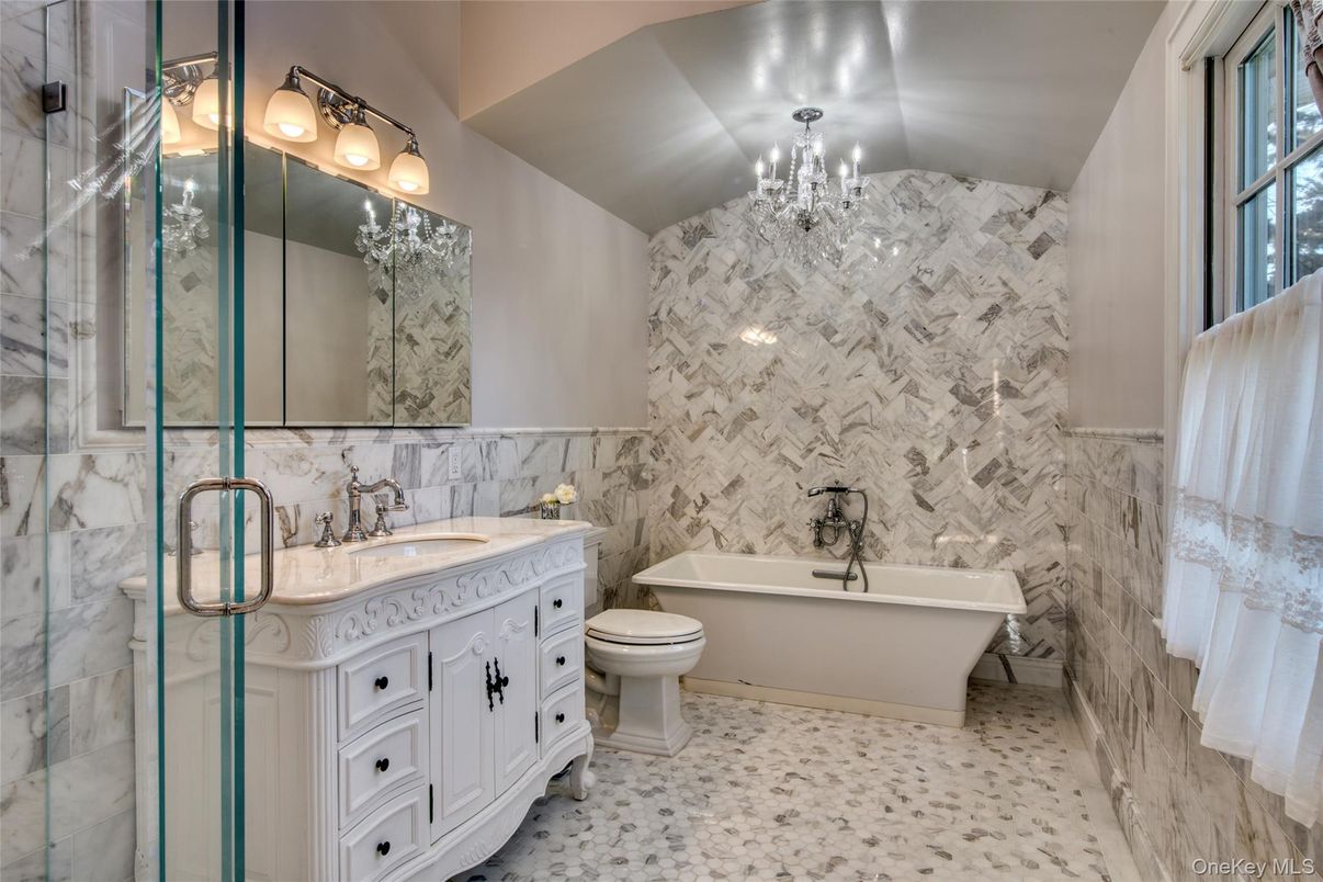 Bathroom, Chandelier, Dual Sink Vanities, Interior