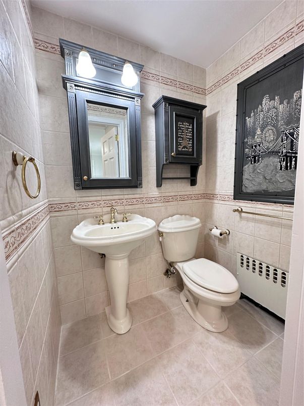 Bathroom, Interior