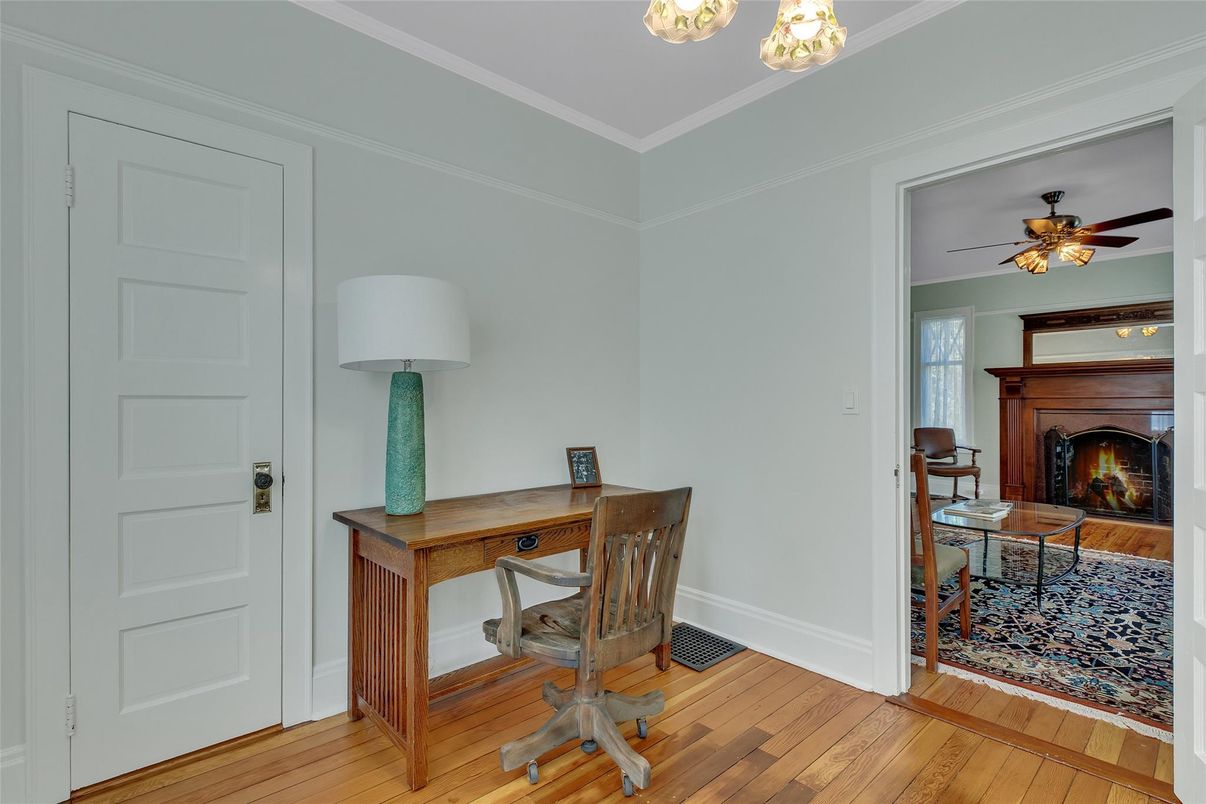 Fireplace, Home Office, Interior, Wood Texture Flooring