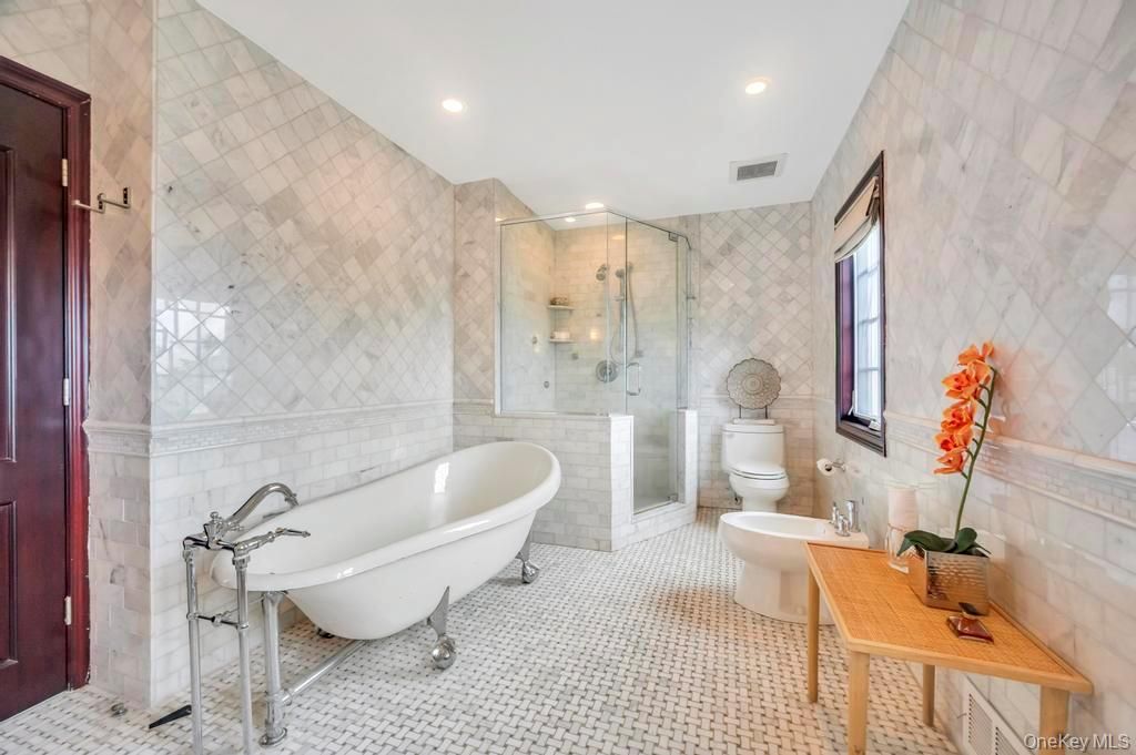 Bathroom, Free Standing Baths, Glass Shower, Interior, Recessed Lighting