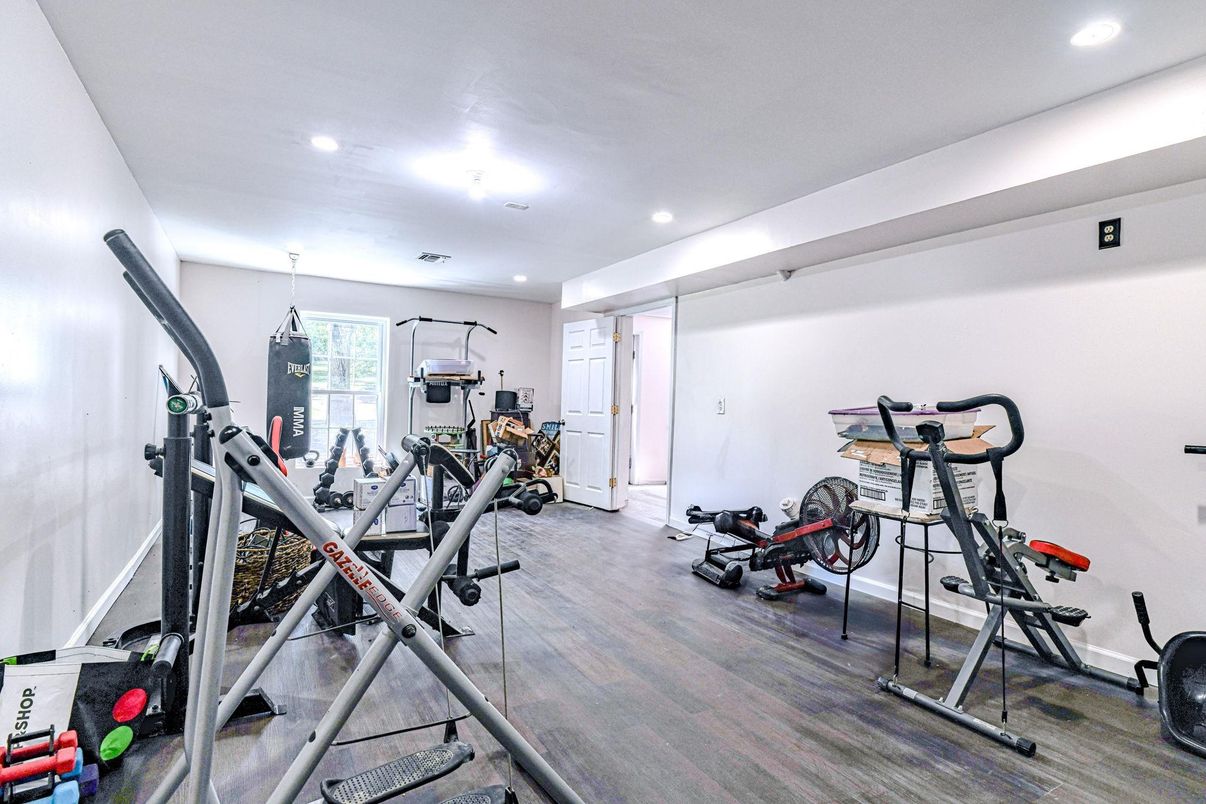 Fitness Equipment, Gym, Interior, Recessed Lighting, Wood Texture Flooring