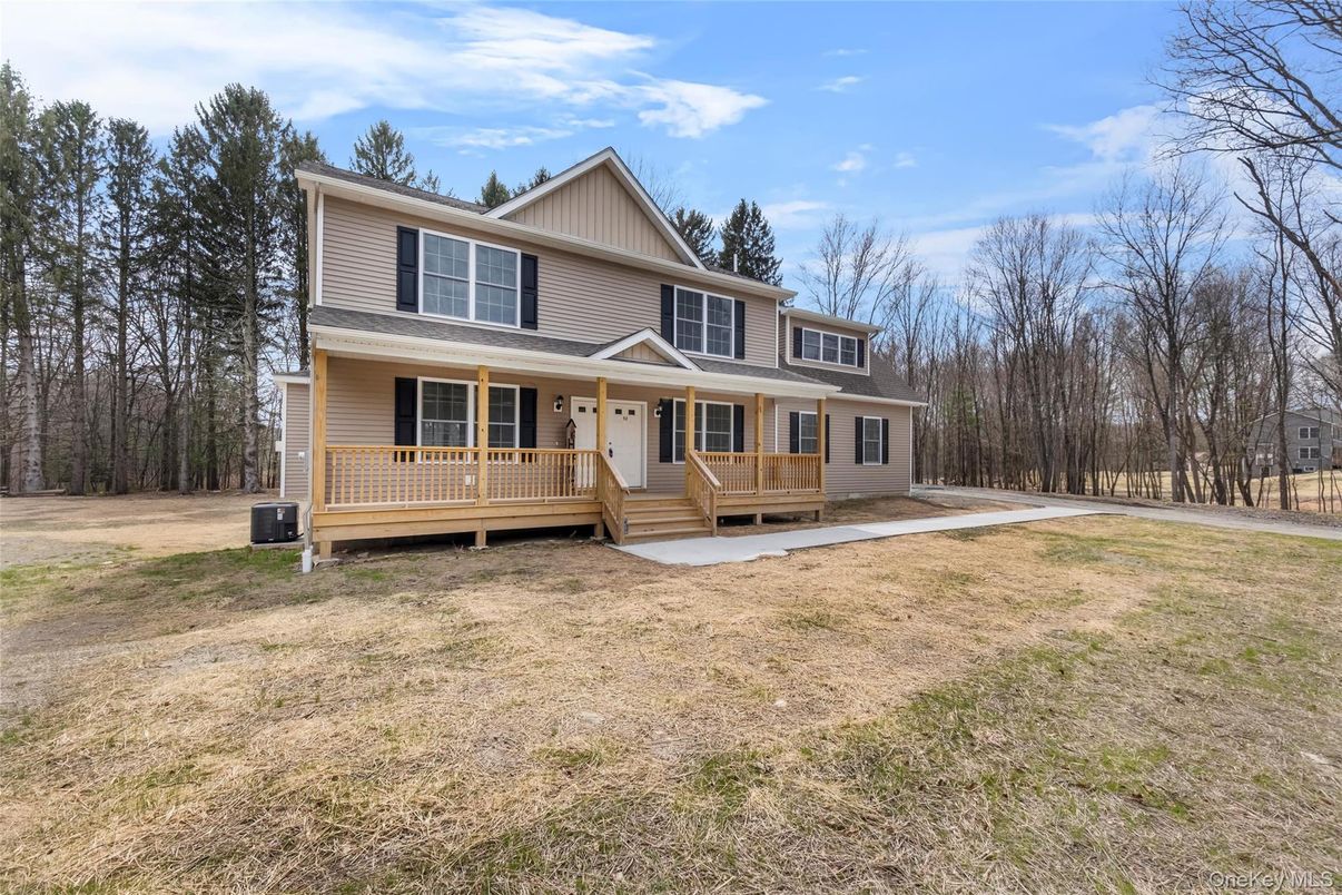 Backyard, Exterior, Facade, Farmhouse