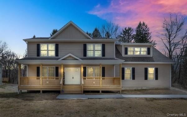 Exterior, Facade, Farmhouse