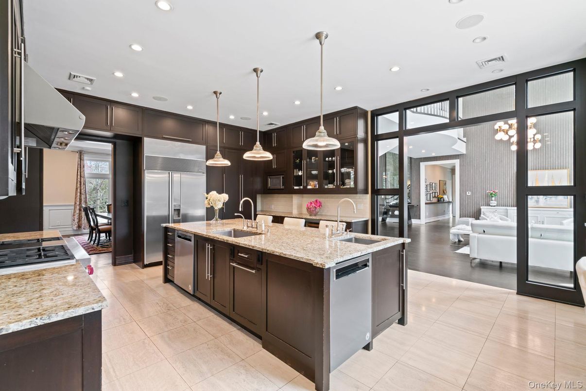 Interior, Kitchen, Pendant Lights, Recessed Lighting, Stainless Steel Appliances