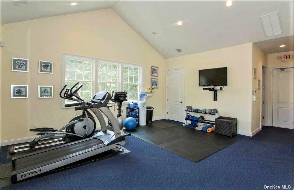 Fitness Equipment, Interior, Recessed Lighting