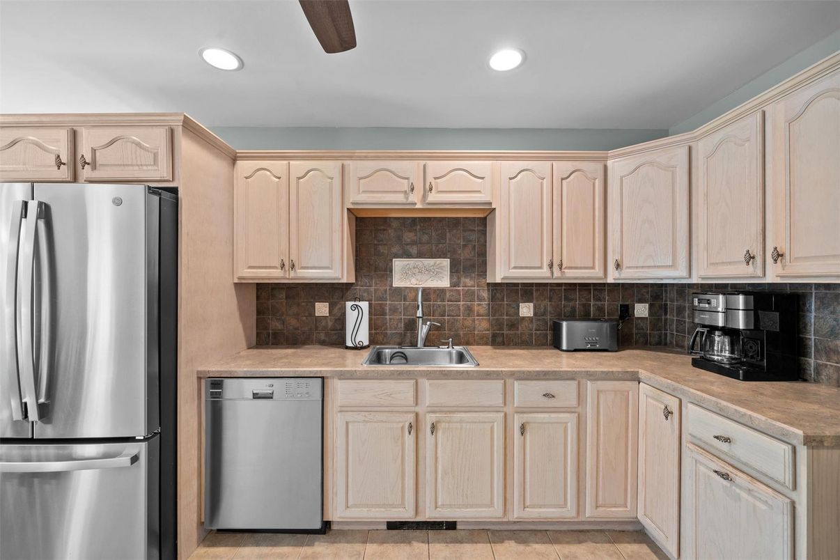 Interior, Kitchen, Recessed Lighting