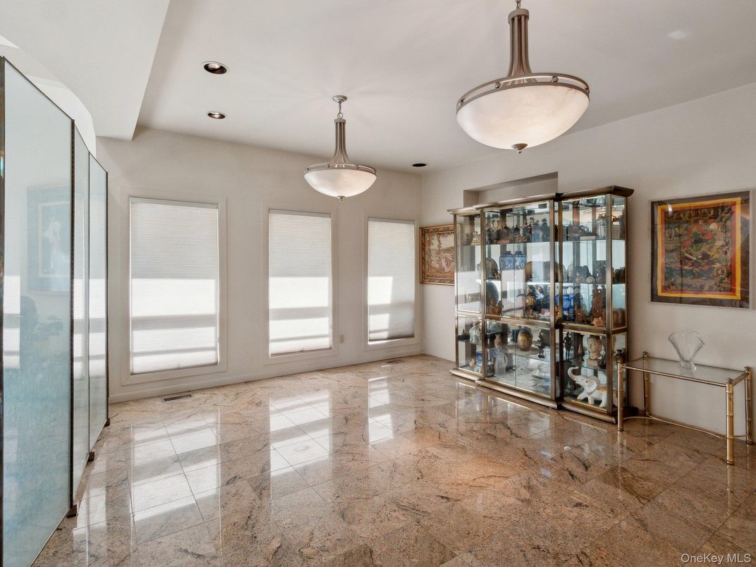Interior, Recessed Lighting