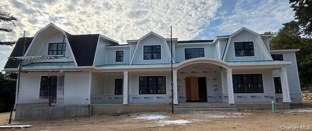 Exterior, Facade, Farmhouse