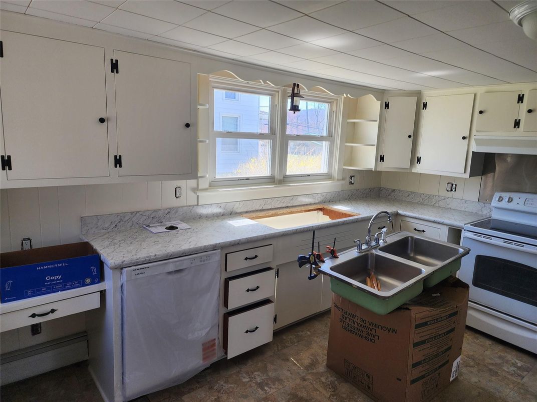 Interior, Kitchen