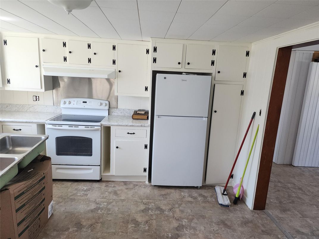 Interior, Kitchen