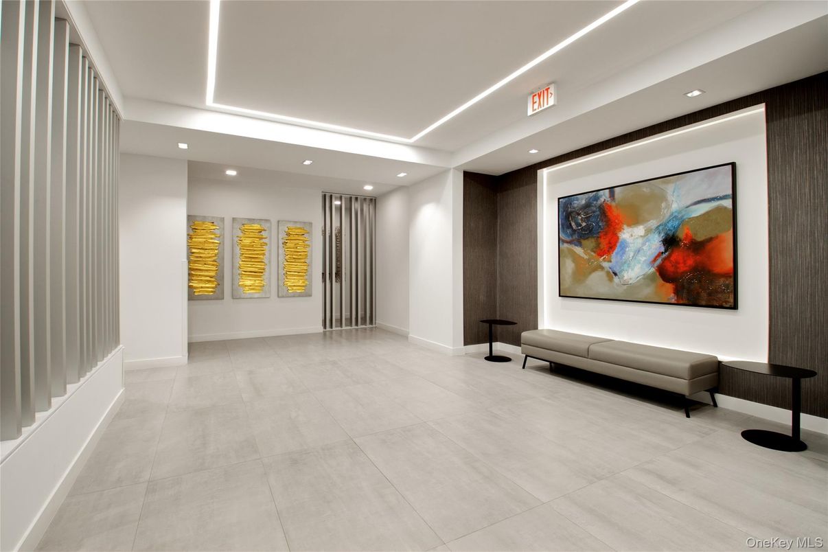 Interior, Recessed Lighting