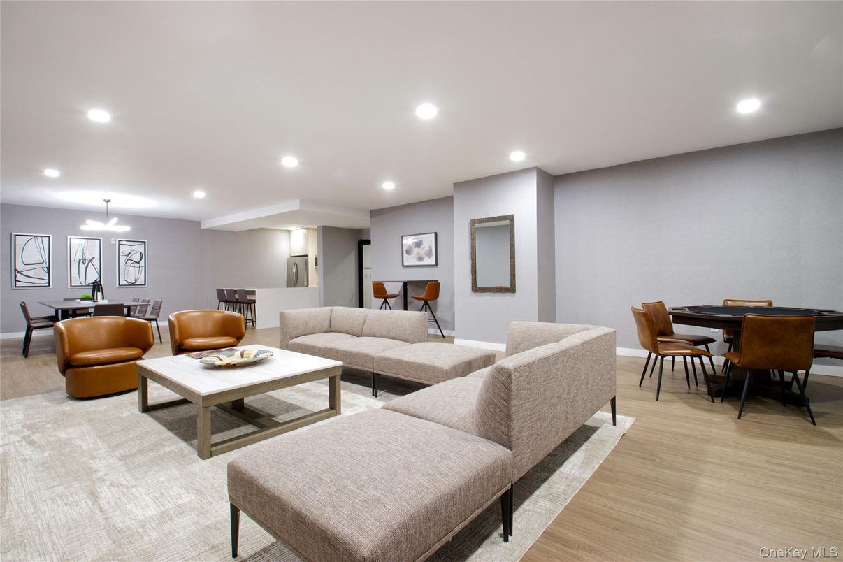 Dining room, Interior, Living room, Pendant Lights, Recessed Lighting, Wood Texture Flooring