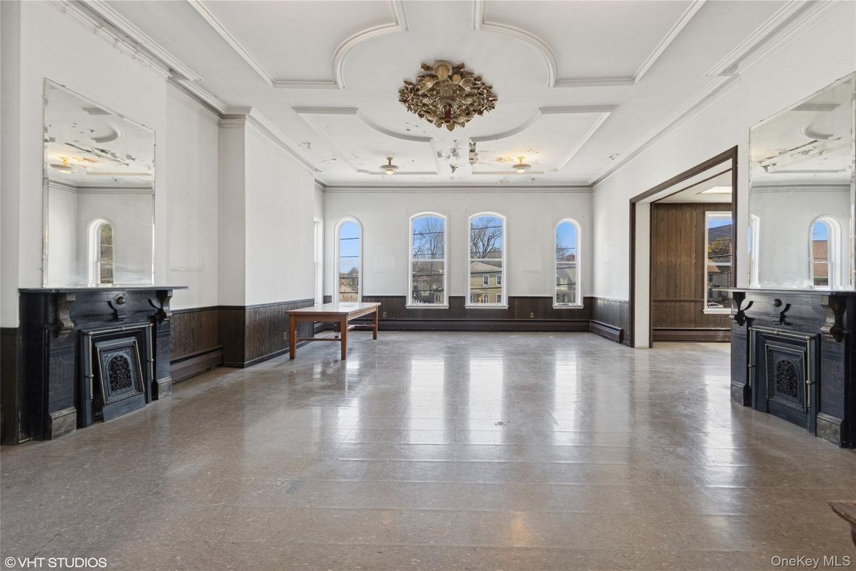 Chandelier, Fireplace, Interior, Recessed Lighting