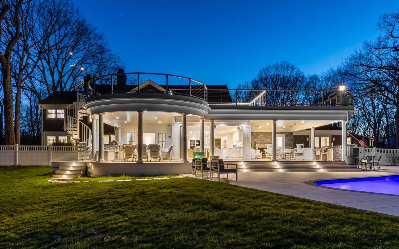 Backyard, Exterior, Pool