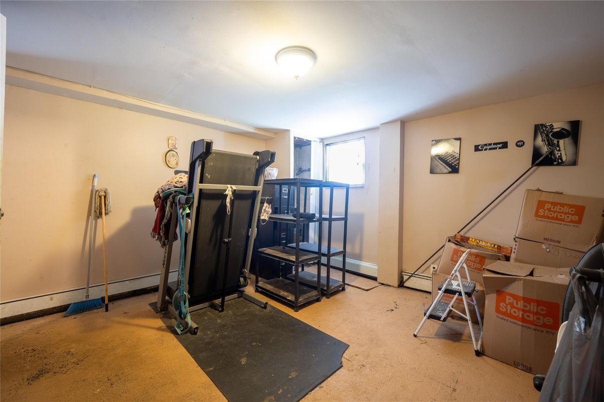 Fitness Equipment, Interior