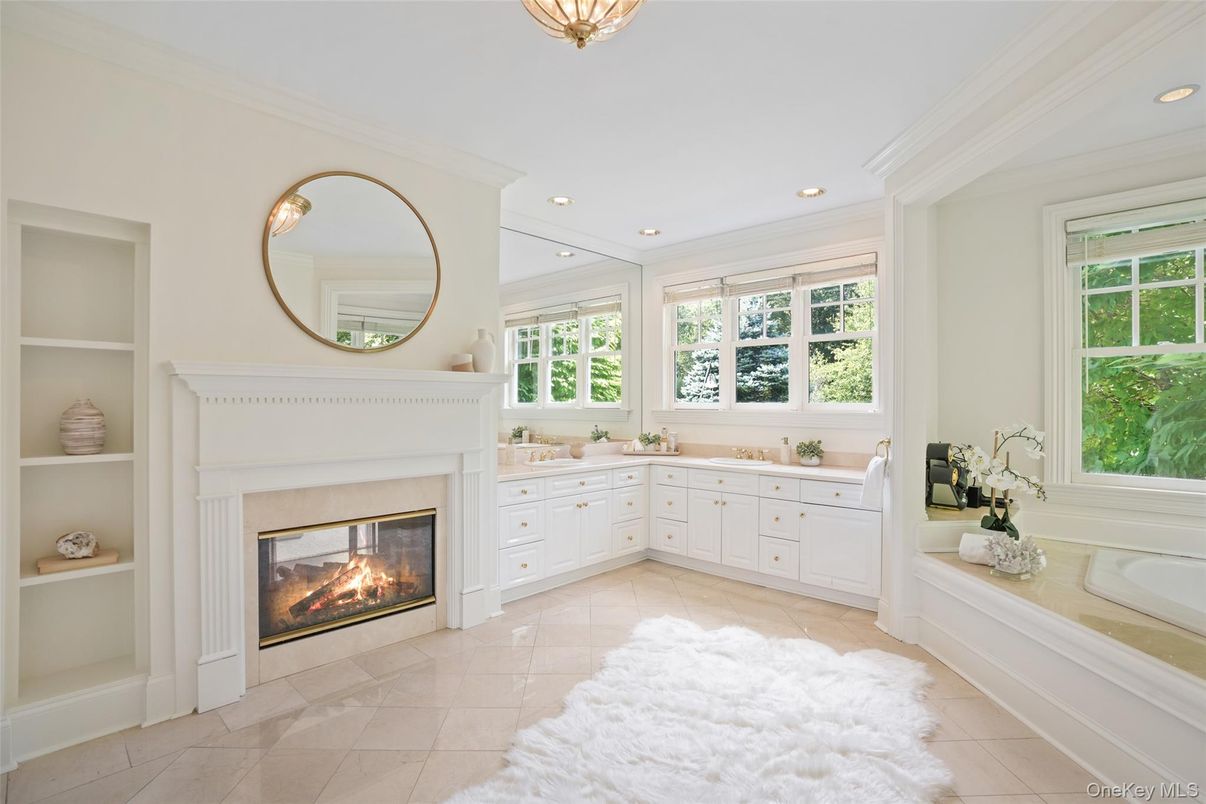 Bathroom, Fireplace, Interior, Recessed Lighting