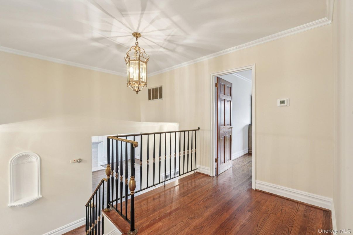 Chandelier, Interior, Wood Texture Flooring