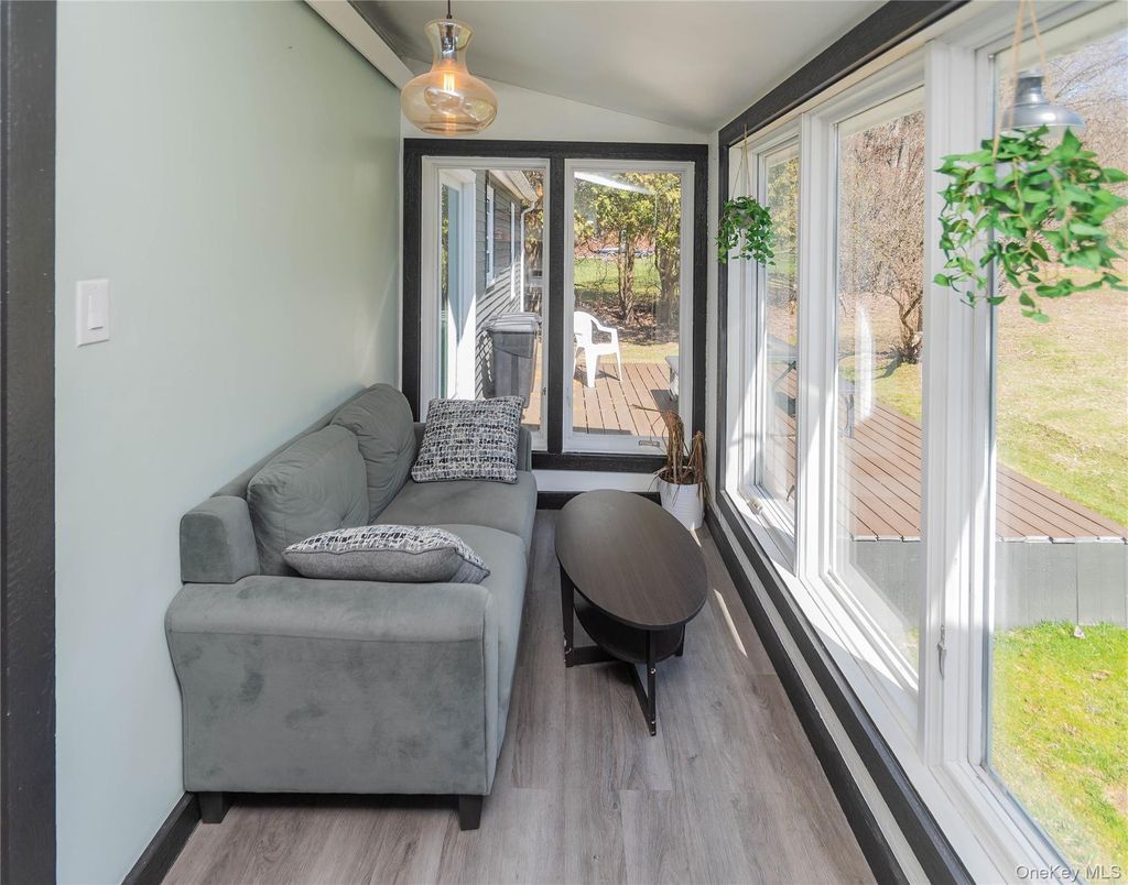 Interior, Sun Room, Wood Texture Flooring
