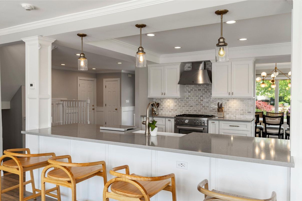 Interior, Kitchen, Pendant Lights, Recessed Lighting, Stainless Steel Appliances