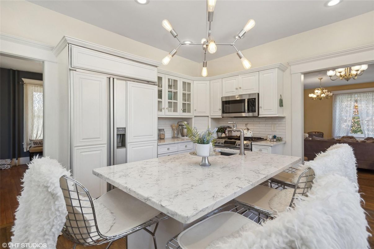 Chandelier, Interior, Kitchen, Pendant Lights, Recessed Lighting, Stainless Steel Appliances, Wood Texture Flooring