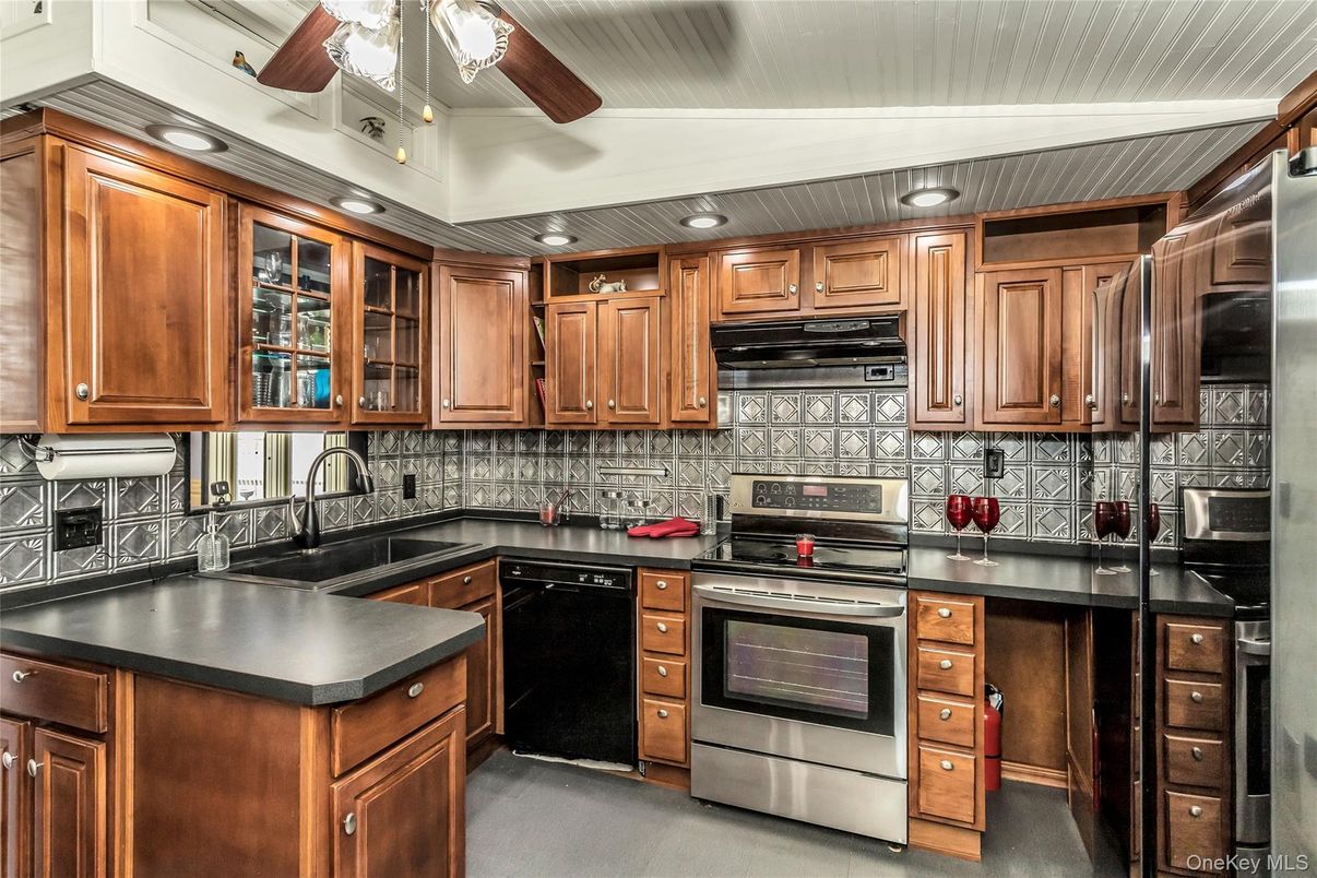 Interior, Kitchen, Recessed Lighting, Stainless Steel Appliances