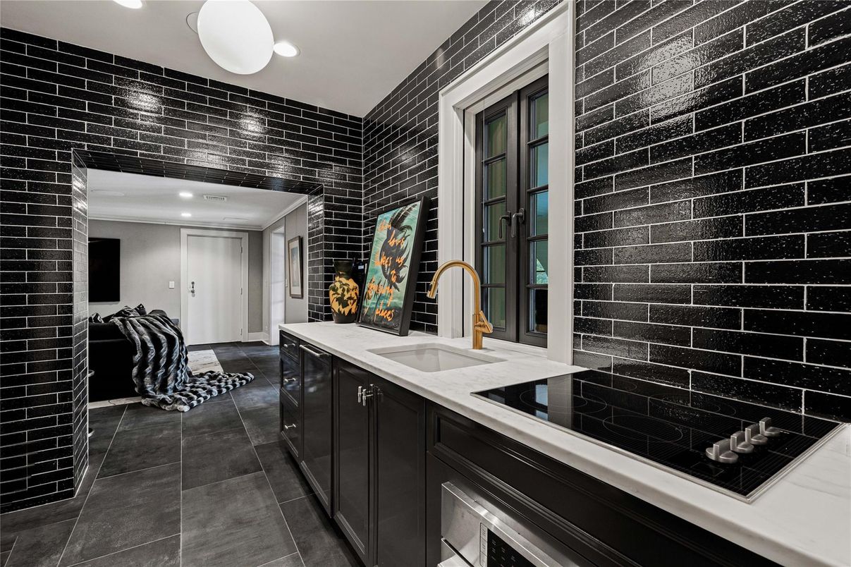 Interior, Kitchen, Recessed Lighting