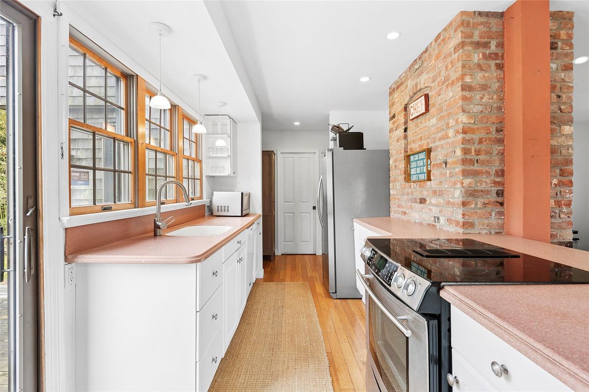 Interior, Kitchen, Pendant Lights, Recessed Lighting, Stone Walls, Wood Texture Flooring