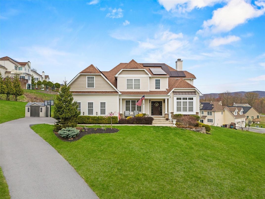 Exterior, Facade, Solar Panels, Farmhouse